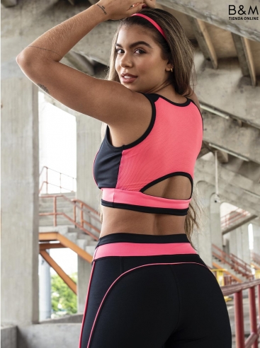 Athletic Apparel - Outfits Resistant, Comfortable, And Flexible