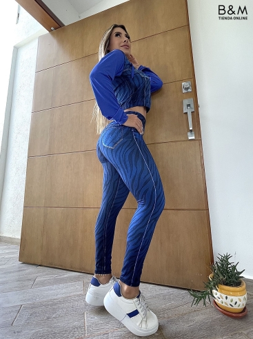 Workout Sweatshirt And Leggings 834